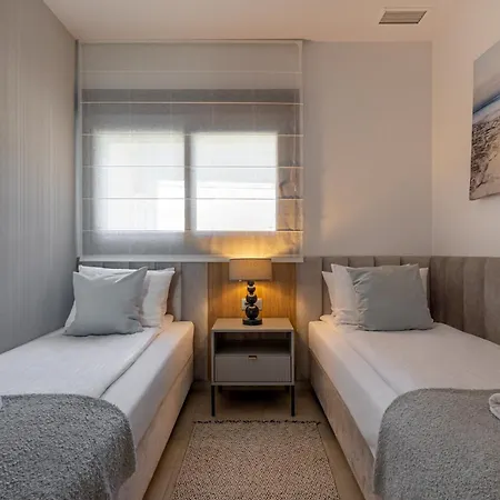 Sunset Cliffs Wellness & By Leo * Benidorm