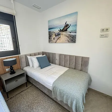 Sunset Cliffs Wellness & By Leo *